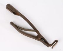 19th Century iron rushlight holder, 27cm long