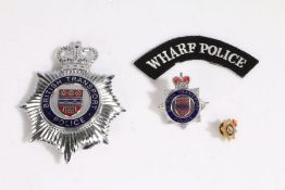 British Transport Police helmet plate, together with a cap badge and lapel badge to the same
