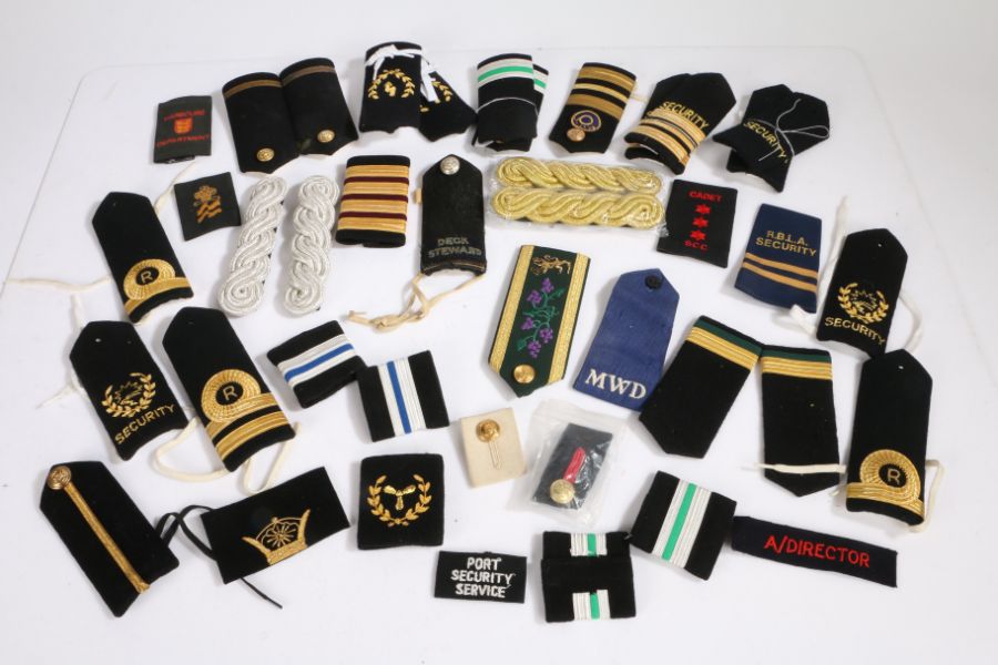 Collection of maritime bullion and embroidered sleeve insignia and epaulettes etc, (qty)