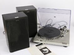 Technics Direct Drive turntable SL-D2, serial number GAOJ27E379 with operating instructions,