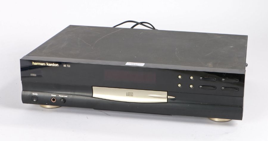 Harman Kardon HD750 compact disc CD player, serial number YC0009-12506