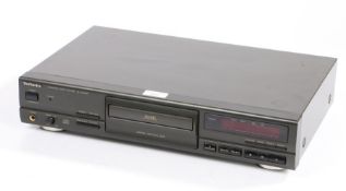 Technics Compact Disc player SL-PG490, CD with Digital optical out, serial number VT8KA13852