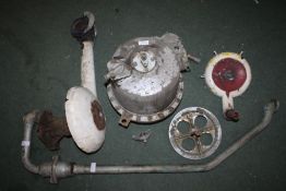 Collection of spare parts for a Beckmeter M2/D petrol pump (qty)