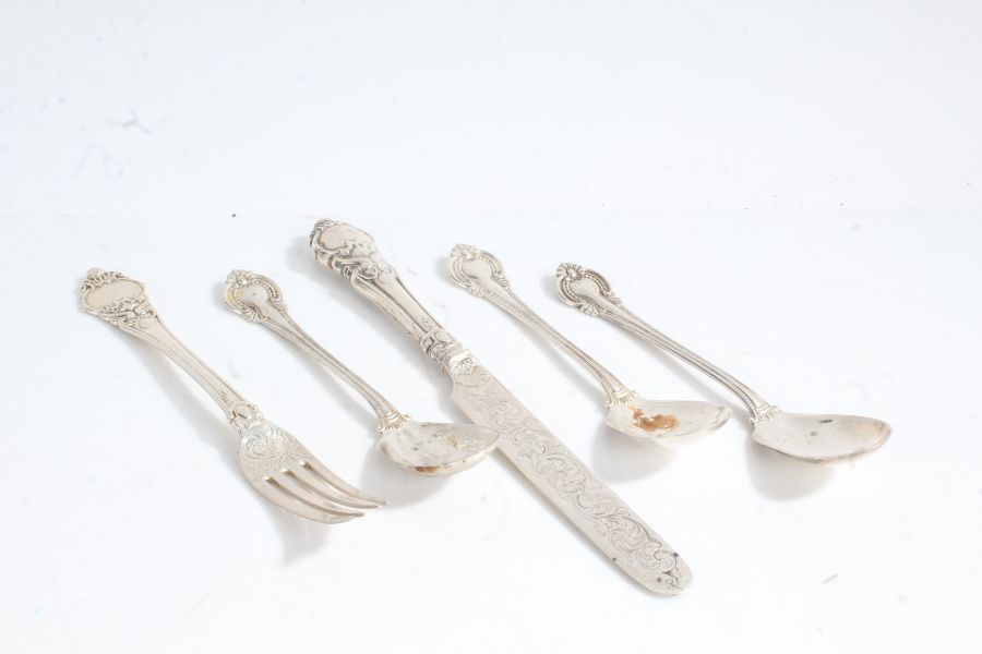 Silver, various dates and makers, to include three sterling silver teaspoons, Victorian