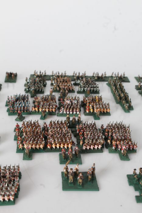 8mm American War of Independence wargames armies, British/Hessian and American, painted, based and - Image 10 of 10