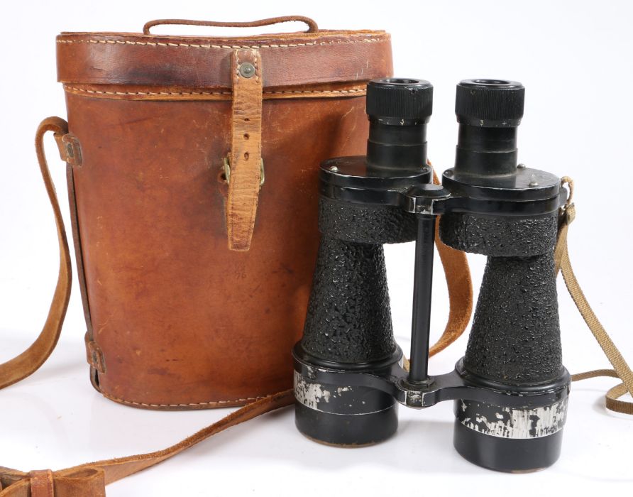 Second World War Bino Prism No.5 7 x 50 Binoculars made by Ross, London, Serial No.41960, broad