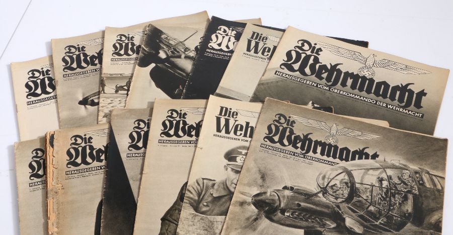 Collection of Second World War German magazines 'Die Wermacht' dated 1940-1943, articles include the