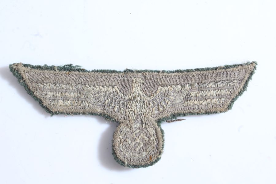 Second World War German Army Breast Eagle, Bevo Weave, removed from uniform, the badge was brought - Image 2 of 3