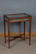 Edwardian rosewood and mahogany bijouterie display cabinet on stand, the rectangular top raised on