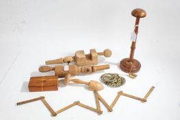 A 19th century turned wig stand, with other treen items (qty)