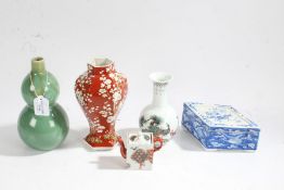 Collection of Chinese ceramics, to include a green glazed double gourd vase, blue and white