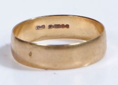 9 carat gold wedding band, ring size U weight 2.5 grams