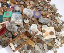 Collection of UK and world coins to include commemorative crowns etc.