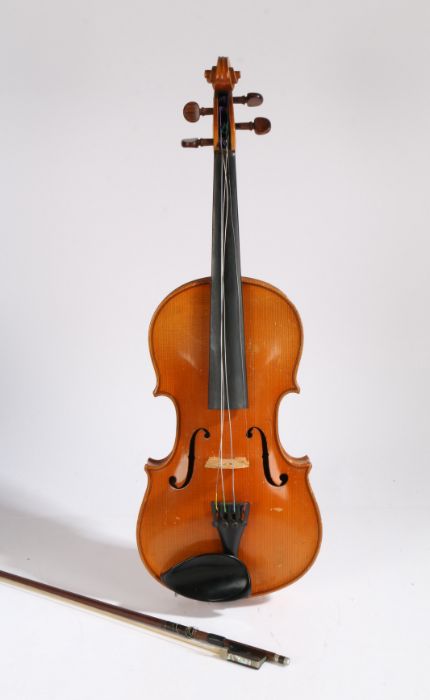 An early 20th Century, possibly German violin, full size, one-piece back, unlabelled.