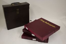 Shakespeare - Living Shakespeare (Boxsets 1-5) with a carrying case