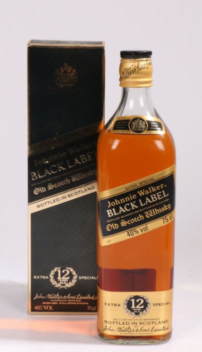 Johnnie Walker Black Label Old Scotch Whisky, Extra Special 12 Years Old, 40% vol. 75cl. boxed