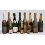 A mixed lot of champagne, including Moet & Chandon, Piper Heidsieck etc. (11)