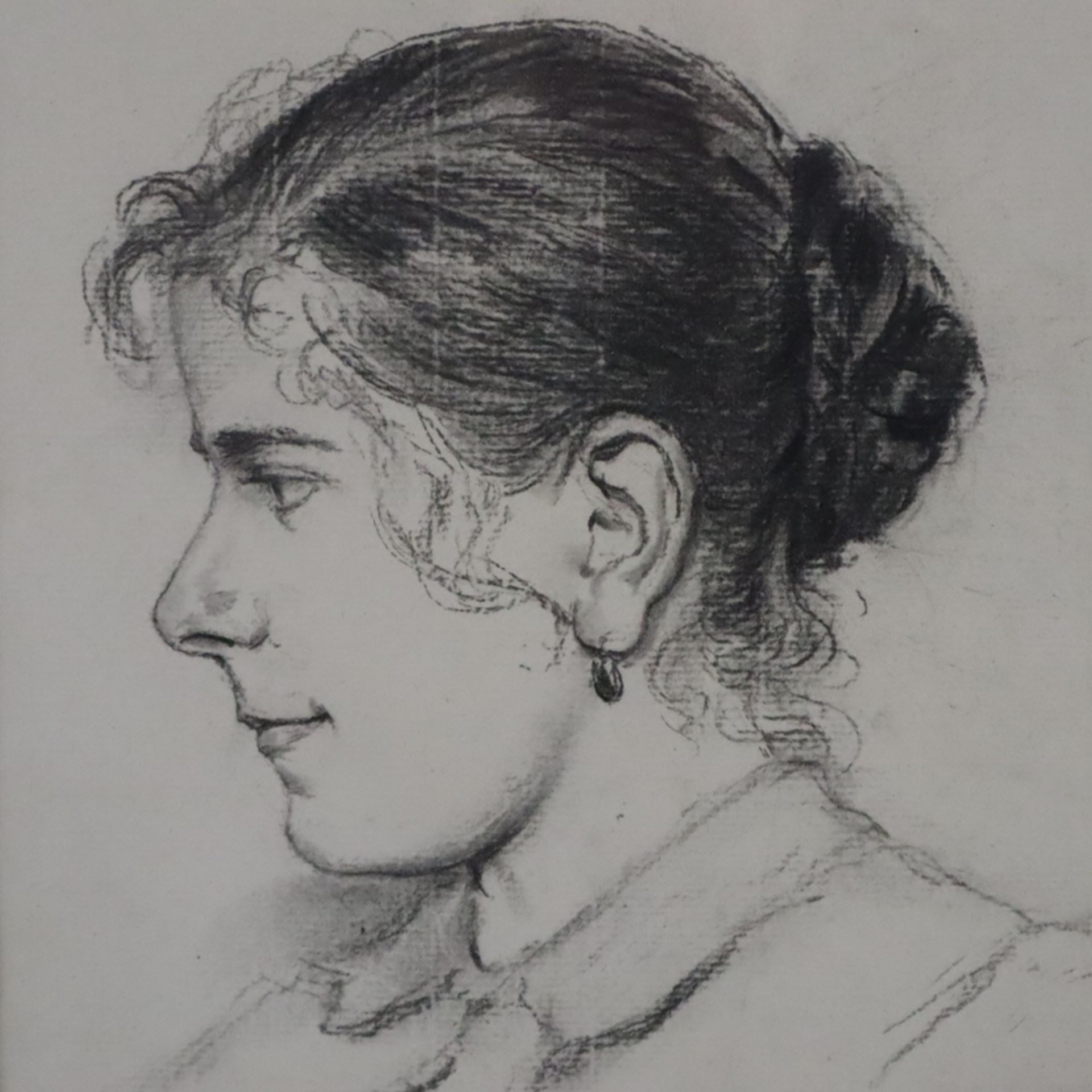 Happ, Jakob (1861 - Frankfurt/M.- 1936) - Profilbildnis einer jungen Frau mit Chignon, Kohlezeichnu - Image 2 of 3
