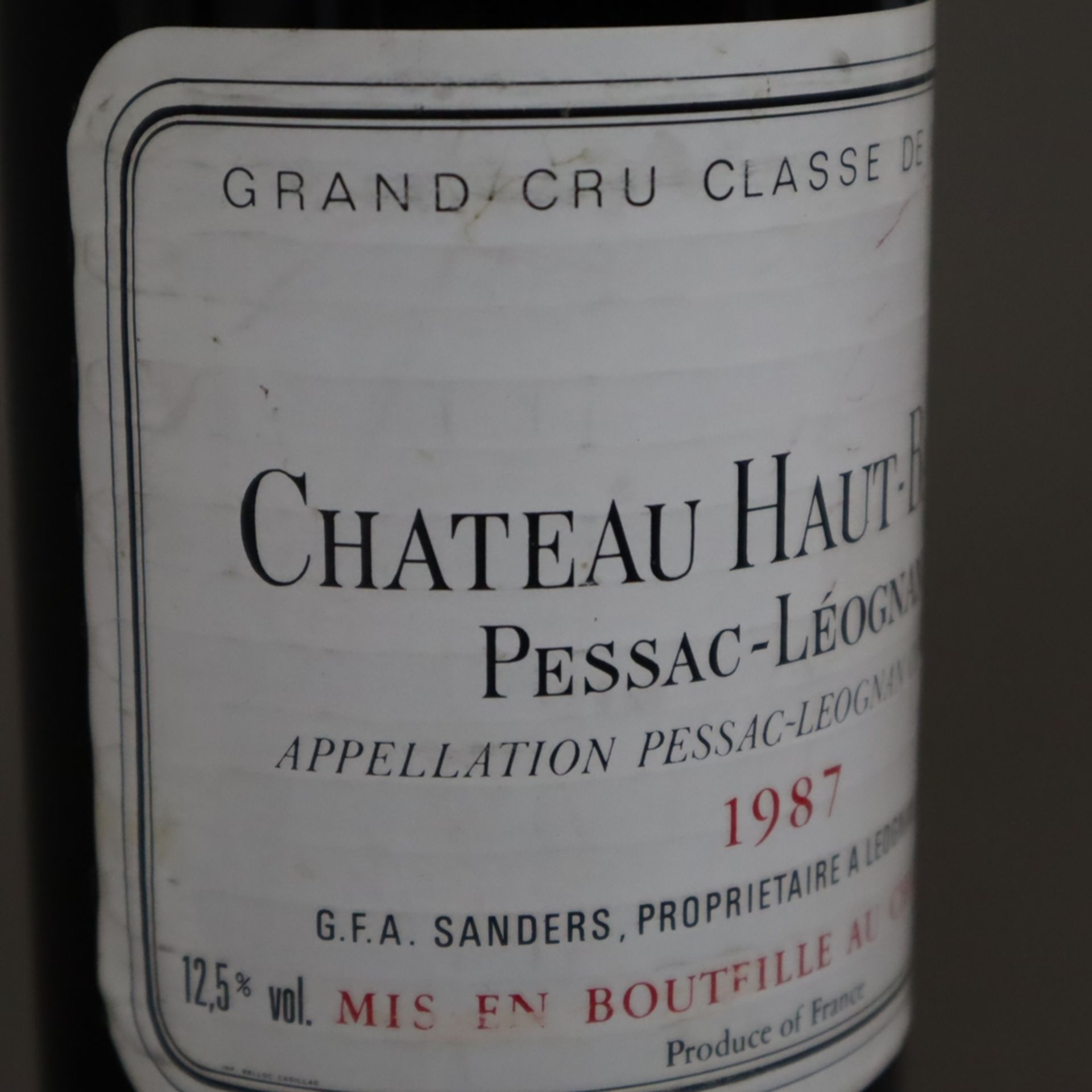 Weinkonvolut - 2 Flaschen, Château Haut Bailly 1987, Pessac-Léognan, je 0,7 Liter, Banderole leicht - Bild 4 aus 6
