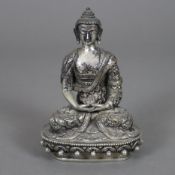 Buddha Amitabha - sinotibetisch, Metall versilbert, Darstellung des mystischen Buddhas des Westens 