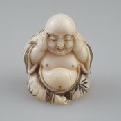 Shunga-Netsuke - Japan, ca. Taishō-/ frühe Shōwa-Zeit, feine Elfenbein-Schnitzarbeit mit gravierten