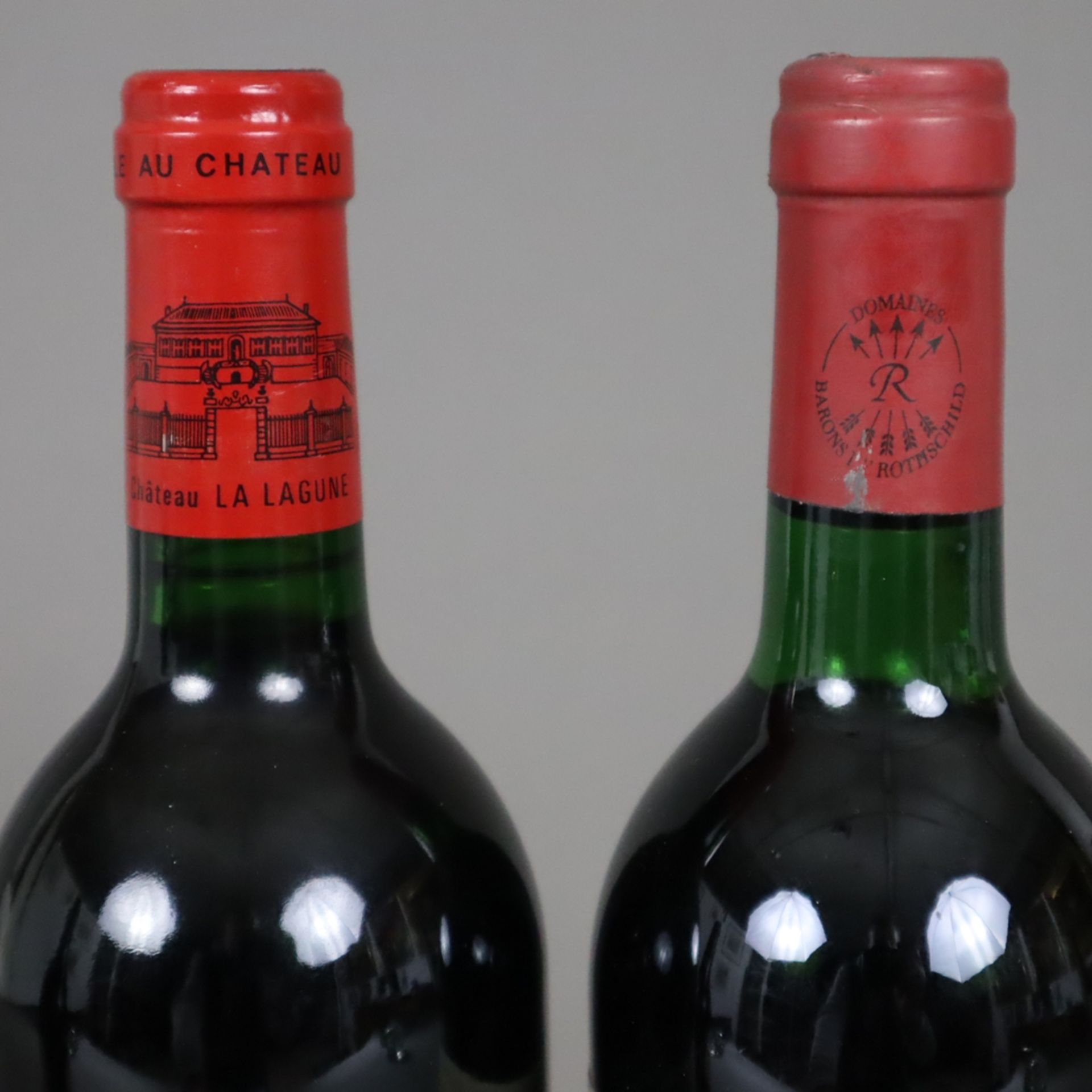 Weinkonvolut - 3 Flaschen, davon 1 Flasche Château Duhart Milon Domaines Barons de Rothschild 1983, - Bild 2 aus 6