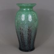 Ikora-Bodenvase - WMF, 1930er Jahre, dickwandiges Klarglas mit braun/grünen Pulver- und Oxideinschm