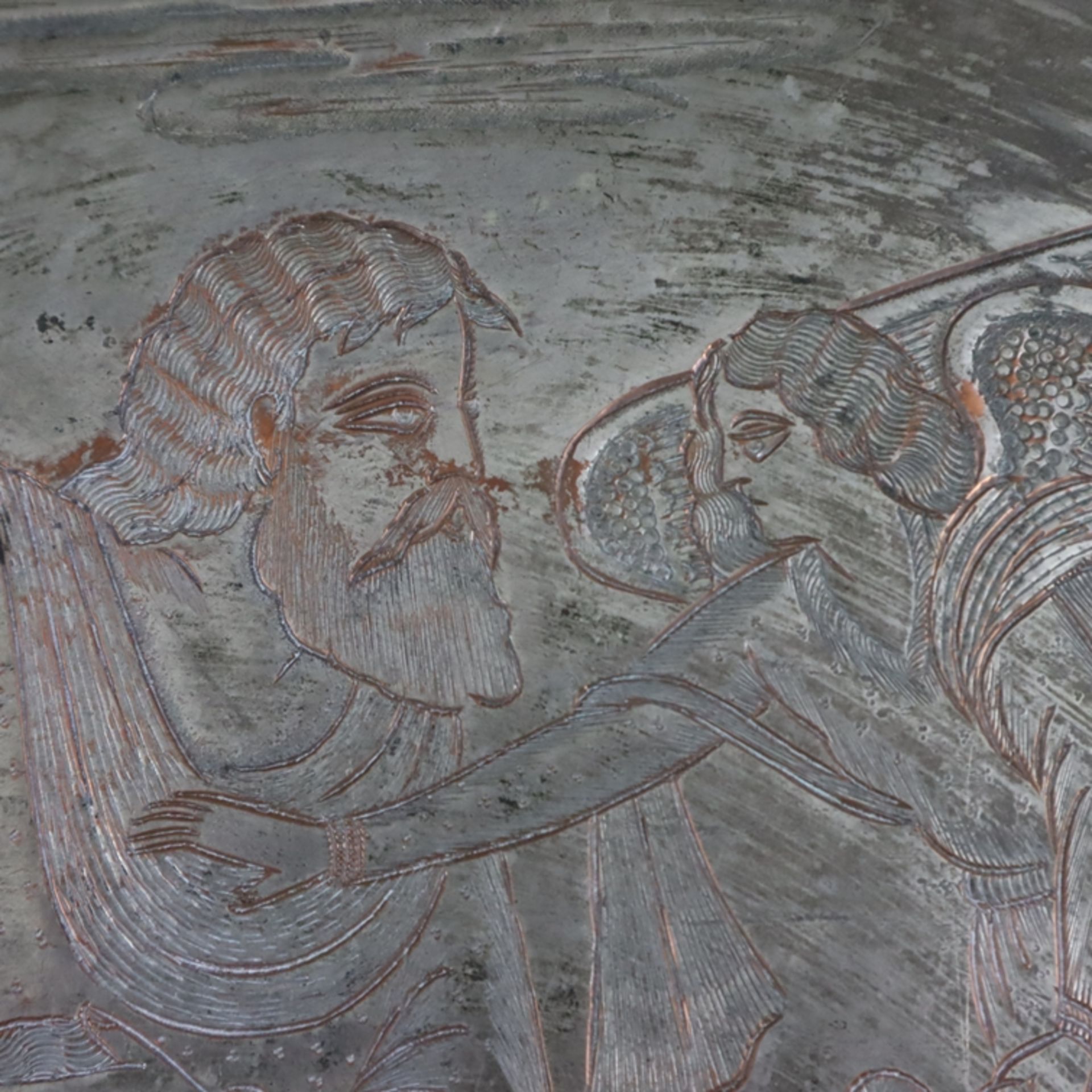 Zierteller - Judaika, Kupfer, im Spiegel Reliefszene “Die Opferung Isaaks” nach dem Gemälde von Jul - Bild 5 aus 13