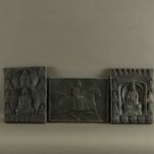 Drei größere Kacheln - China, Tonware reliefiert mit buddhistischen Gottheiten sowie Reitermotiv, 2