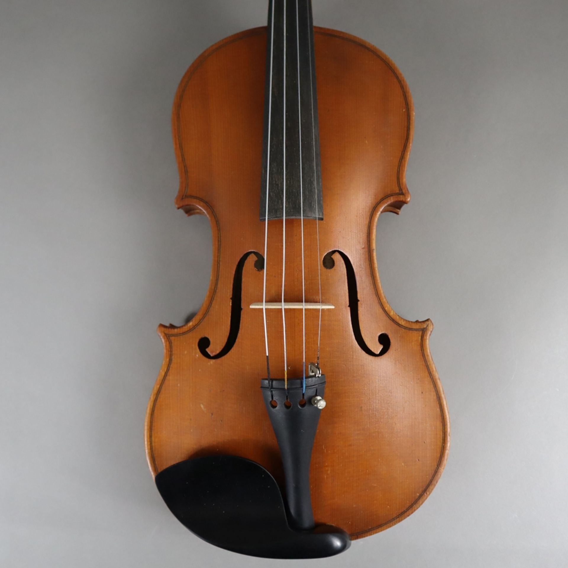 Geige - Tschechien, auf dem Faksimile-Etikett bezeichnet "A.J.Kreutzer / Brunensis anno 1953", zwei - Bild 3 aus 9