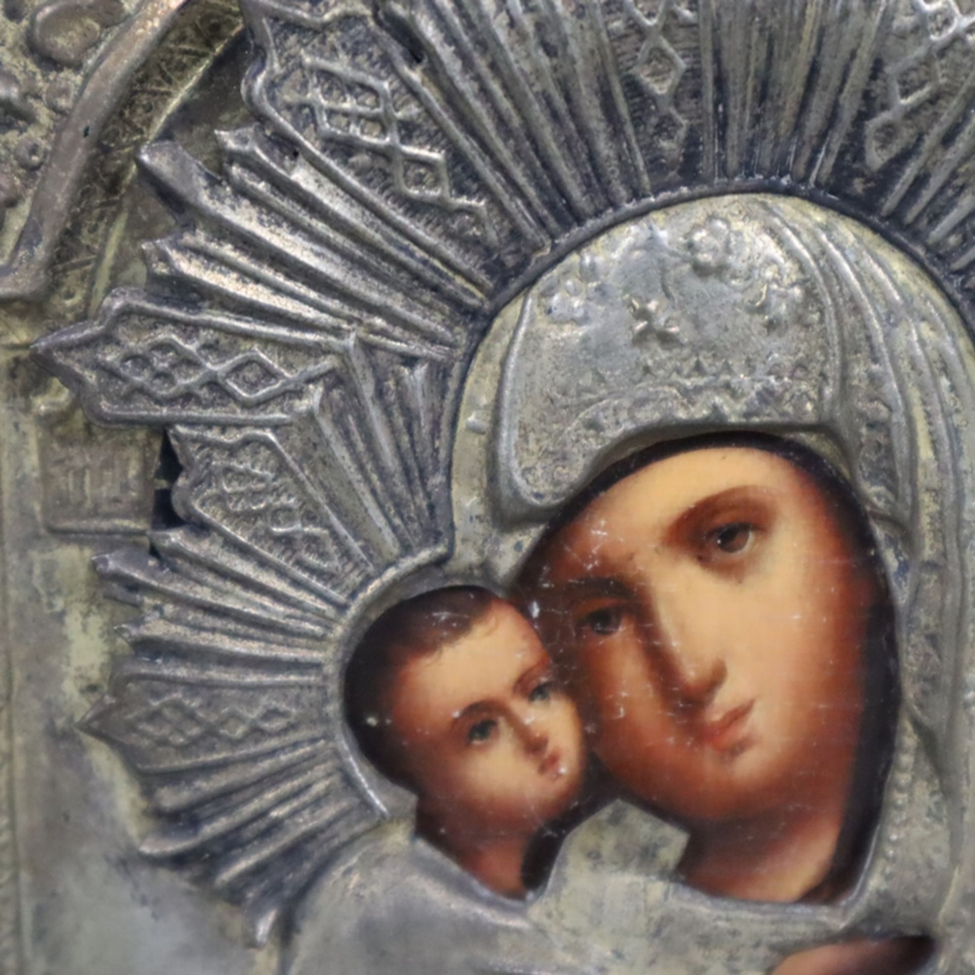 Ikone der Gottesmutter von Wladimir (Wladimirskaja) - Russland, Tempera auf Holz, Metalloklad reich - Bild 6 aus 6