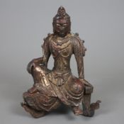 Avalokiteshvara im Yuan-Stil- China, Bronzelegierung, in rajalila-Sitzhaltung auf einer Sitzbank in