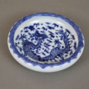 Pinsel-Waschschale mit Drachendekor - China 20. Jh., rundes Porzellanschälchen mit Drachenmotiv in 