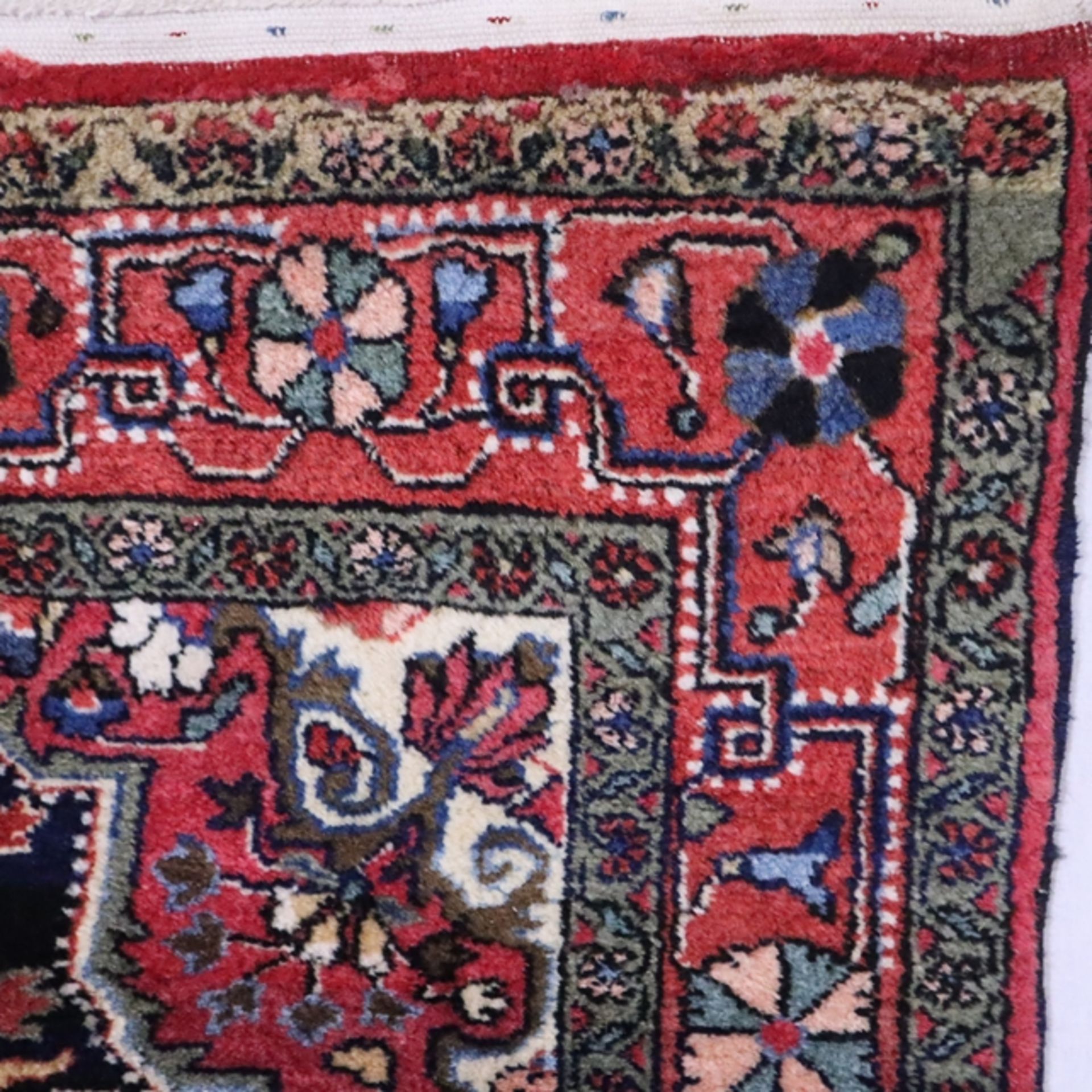 Sarough-Läufer - Wolle, ornamentales und florales Muster, mehrfache Bordüre, Gebrauchsspuren, ca.50 - Image 2 of 9