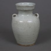 Vase - China, leicht gedrungene Balustervase mit kleinen Ösen auf der Schulter, glasiertes Steinzeu