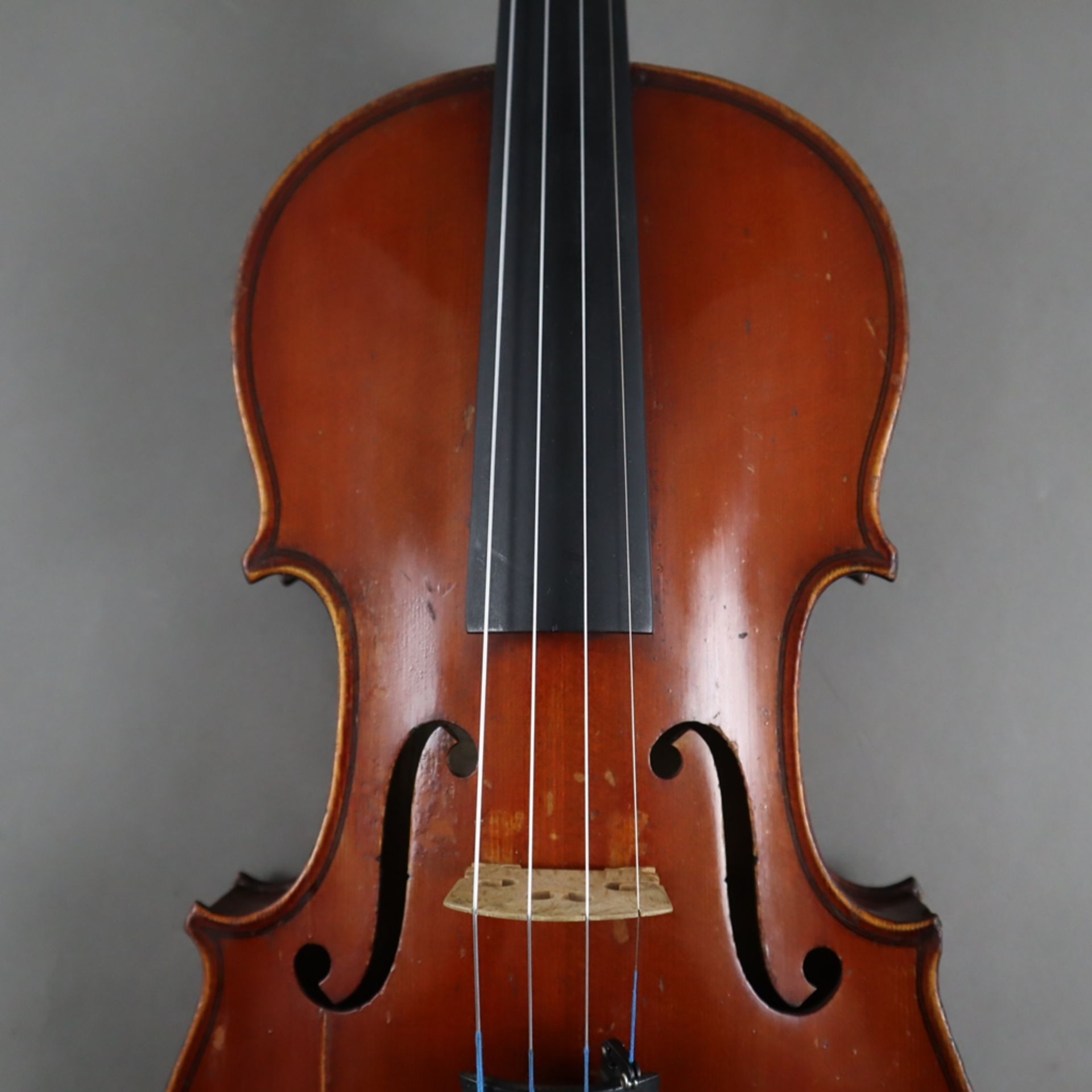 Geige - Frankreich, auf dem Faksimile-Etikett bezeichnet "Daniel Moinel à Paris / 45 Rue de Roine,  - Bild 3 aus 8