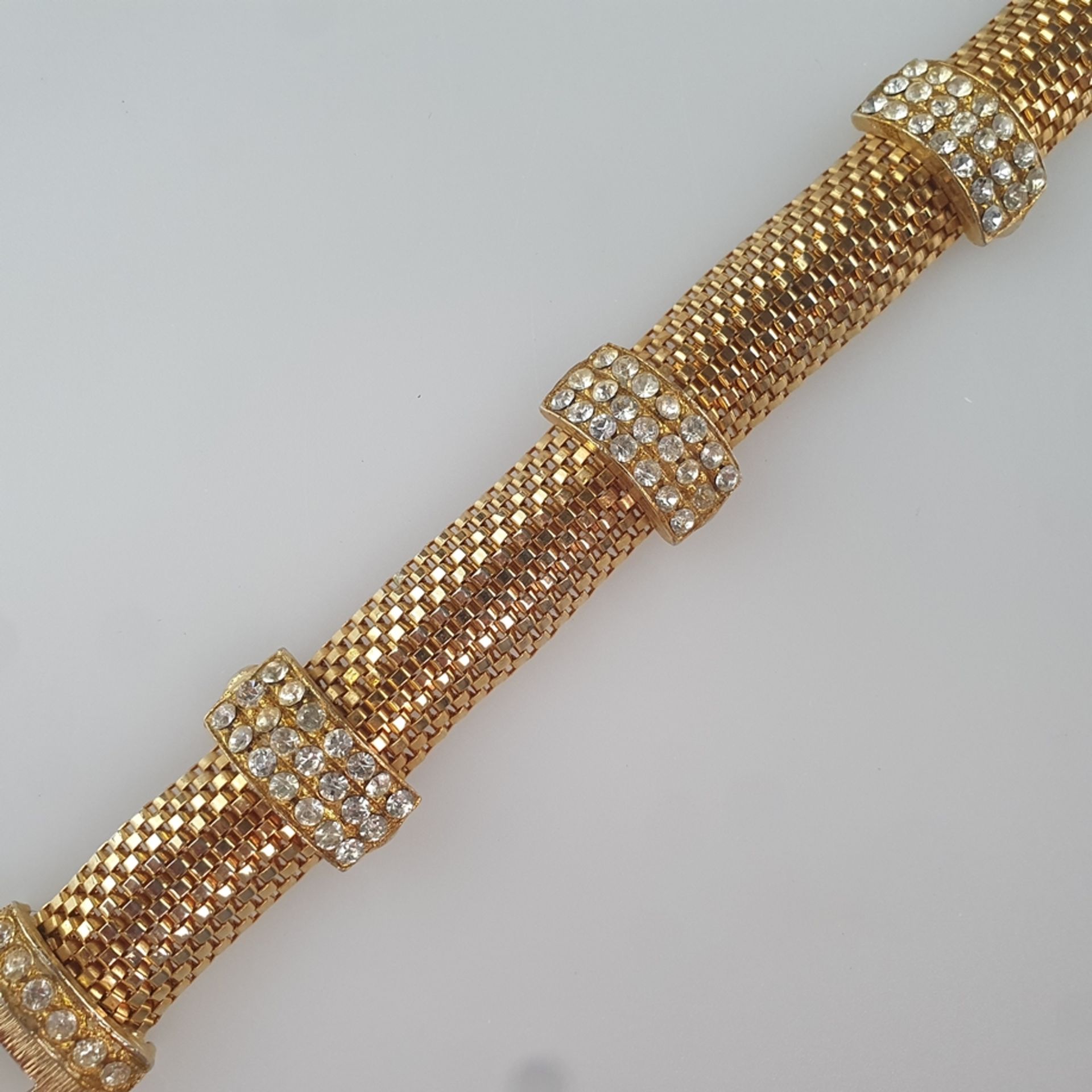 Vintage-Armband - HATTIE CARNEGIE / USA, 1950er Jahre, vergoldetes Schlangenband, darauf vertikale  - Bild 2 aus 5