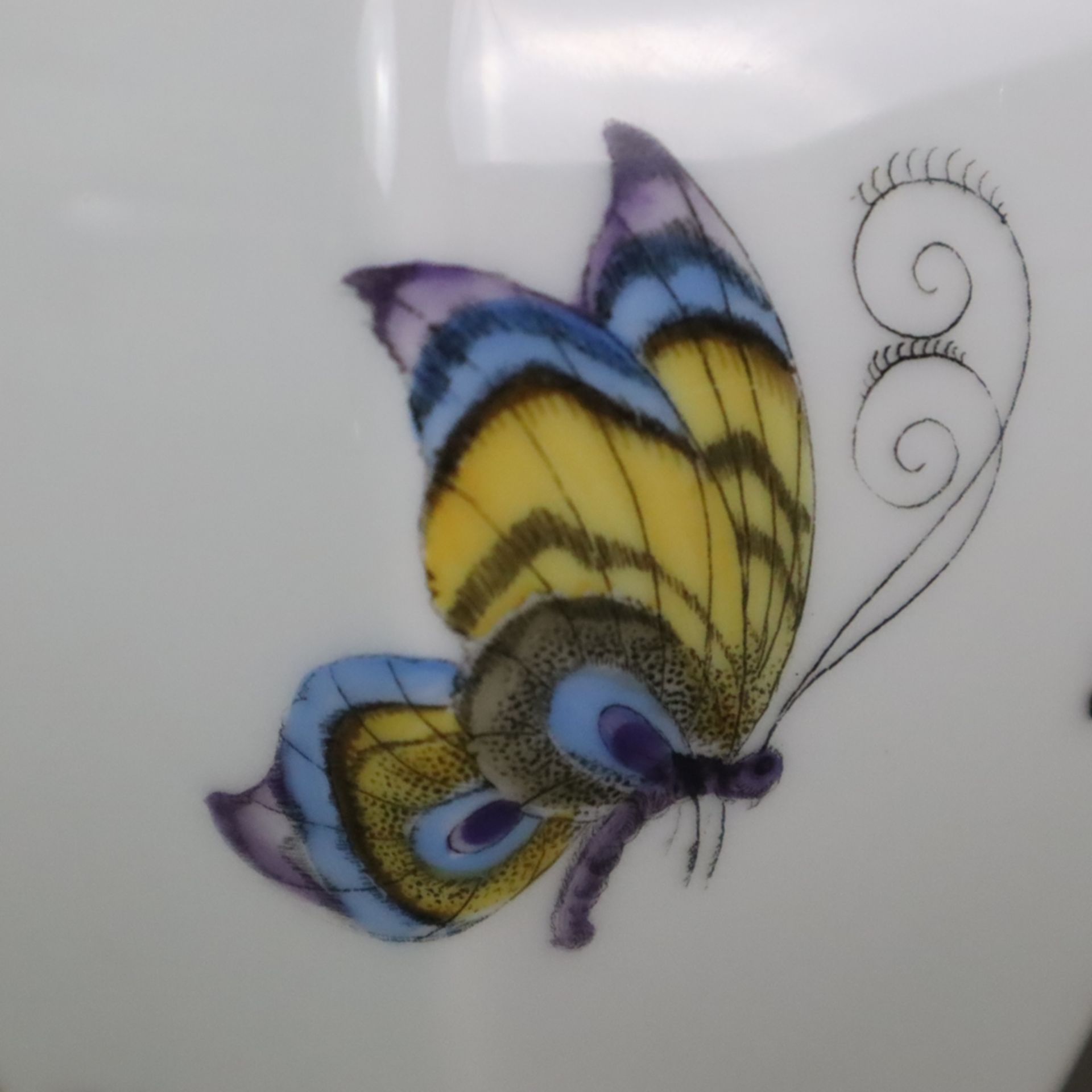 Art-déco-Vase "Butterfly" - Rosenthal, mit Schriftzug Bavaria und Buchstaben „E“, um 1926, mehrpass - Bild 7 aus 8