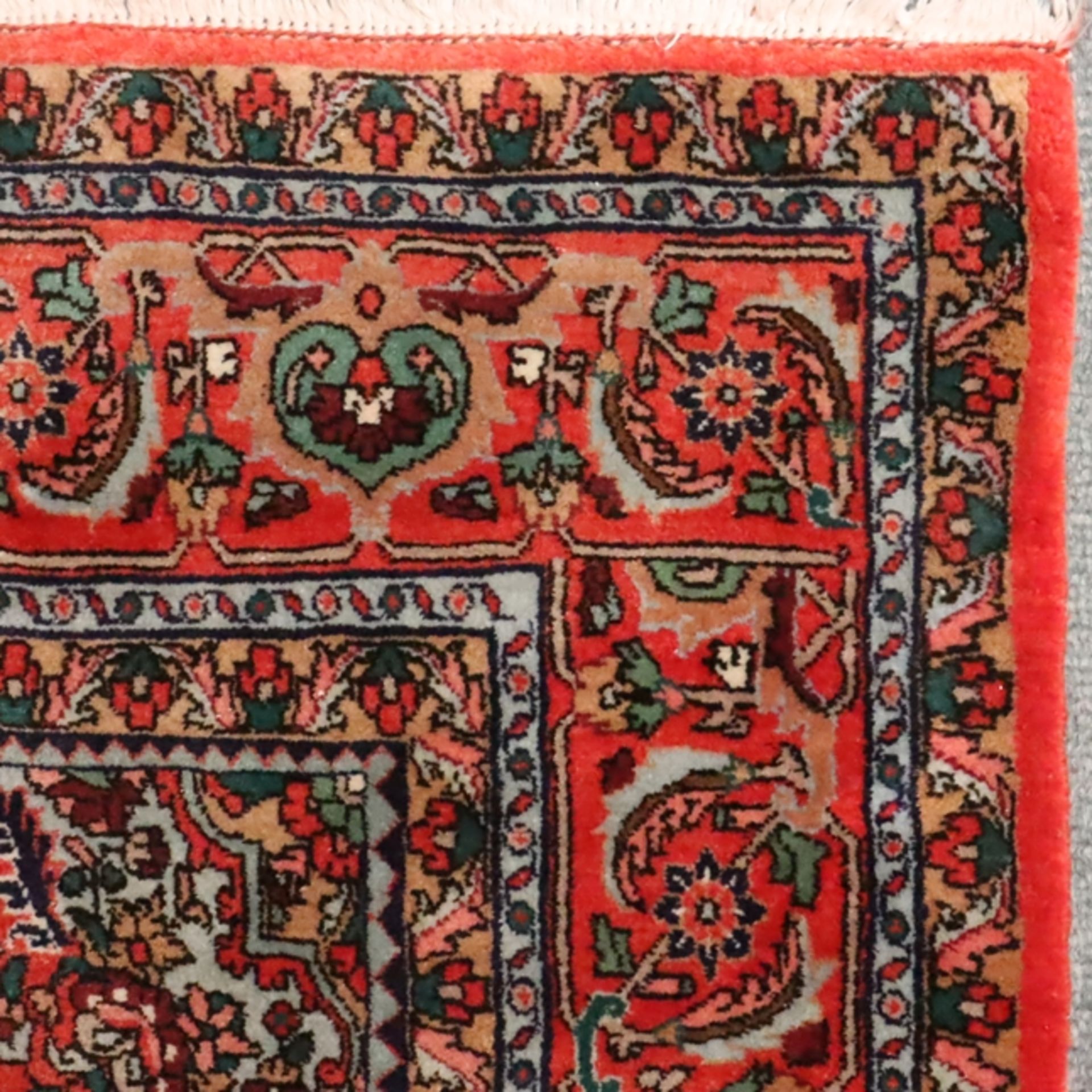 Bidjar - Persien, Wolle, rotgrundig, zentrales Medaillon, ornamentales und florales Muster, mehrfac - Bild 5 aus 7