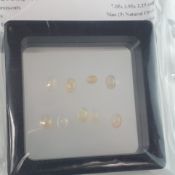 Konvolut natürliche Opale - 9 unterschiedliche ovale Cabochons, insgesamt 4,13 ct, weiß mit Farbens