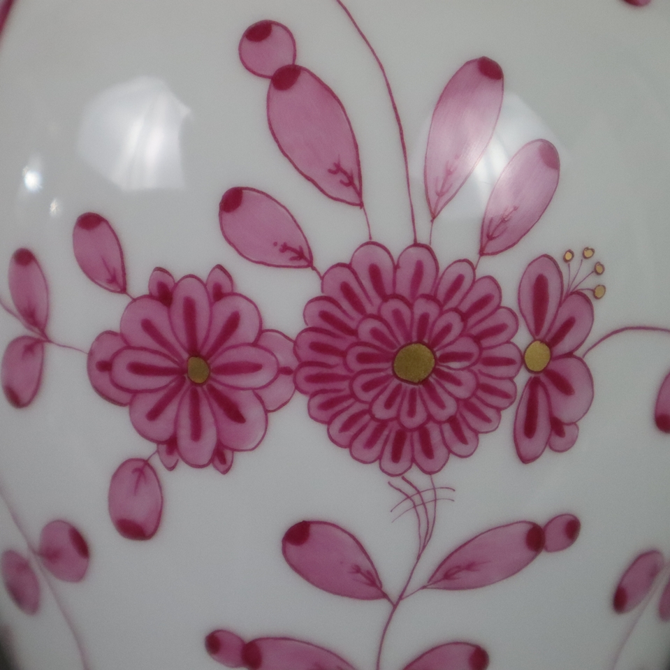 Vase - Meissen, 20. Jh., Indische Malerei in Purpur, Goldakzente, Porzellan, Form "Neuer Ausschnitt - Image 5 of 7