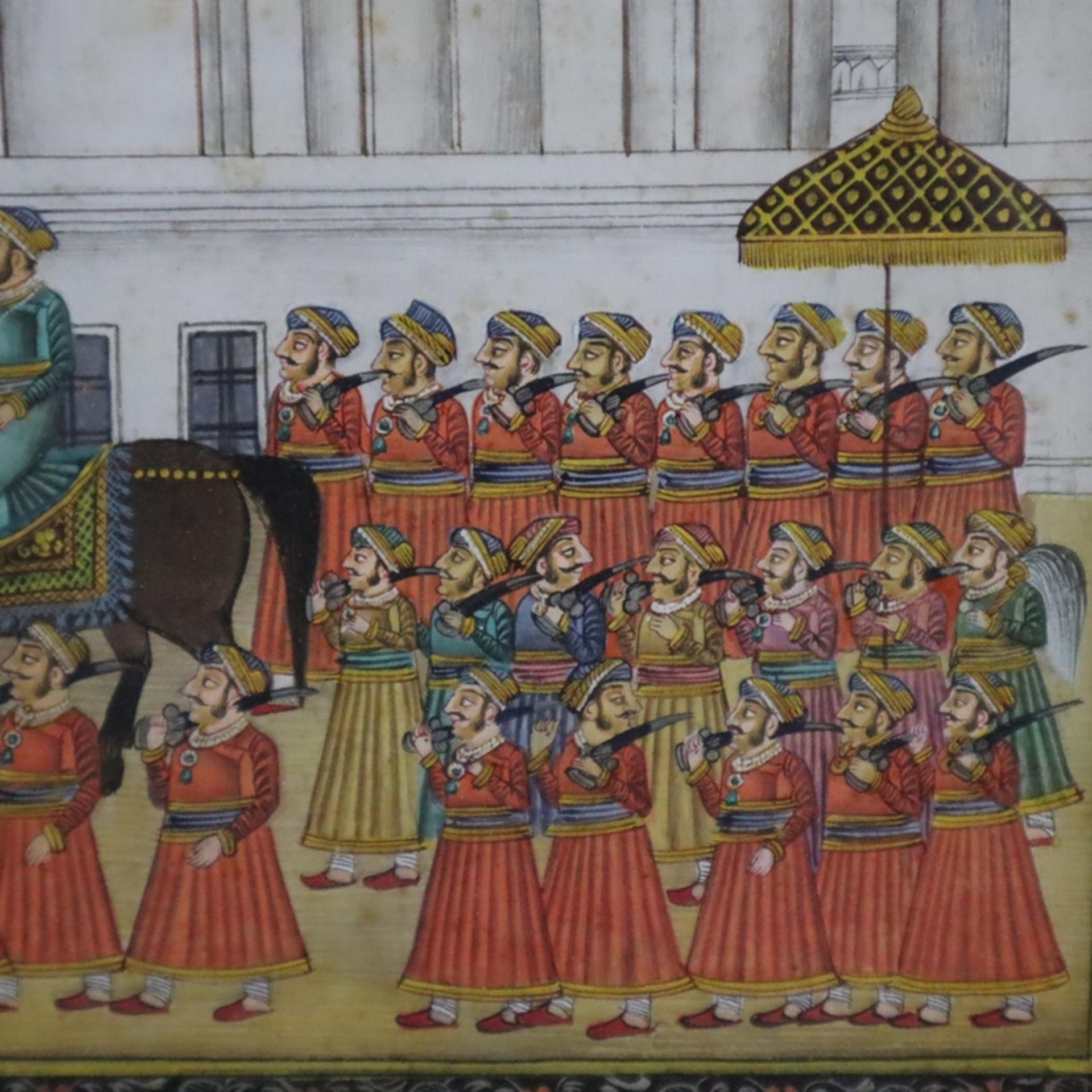 Indische Miniaturmalerei - Vielfigurige Prozession des Maharaja von Udaipur vor dem Gangaur Ghat, m - Image 6 of 9