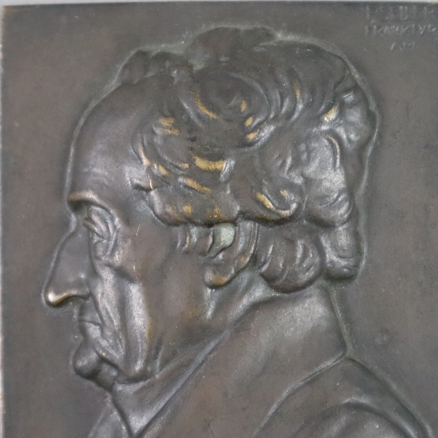 Seiler, Paul (1873 Neustadt im Schwarzwald - 1934 Frankfurt am Main) - Reliefbild "Goethe", Bronze, - Image 2 of 5