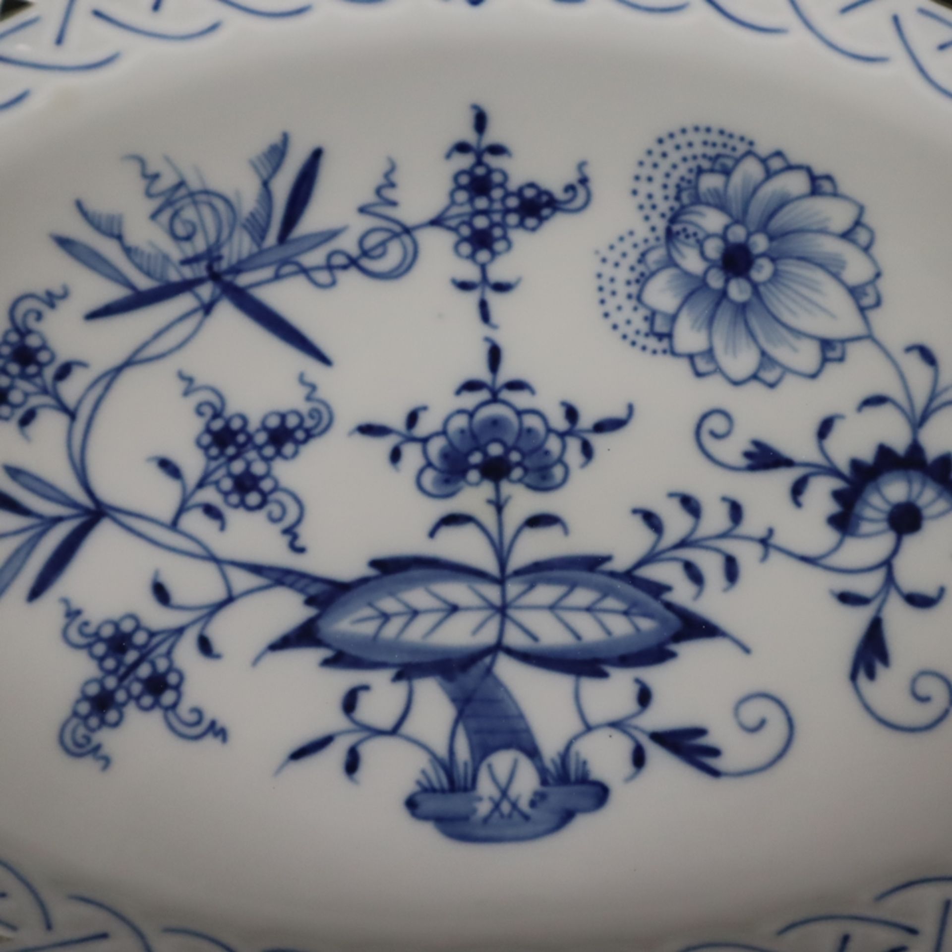 Brotkorbschale - Meissen, Porzellan, unterglasurblaues Zwiebelmuster, ovale Form mit durchbrochen g - Bild 2 aus 8
