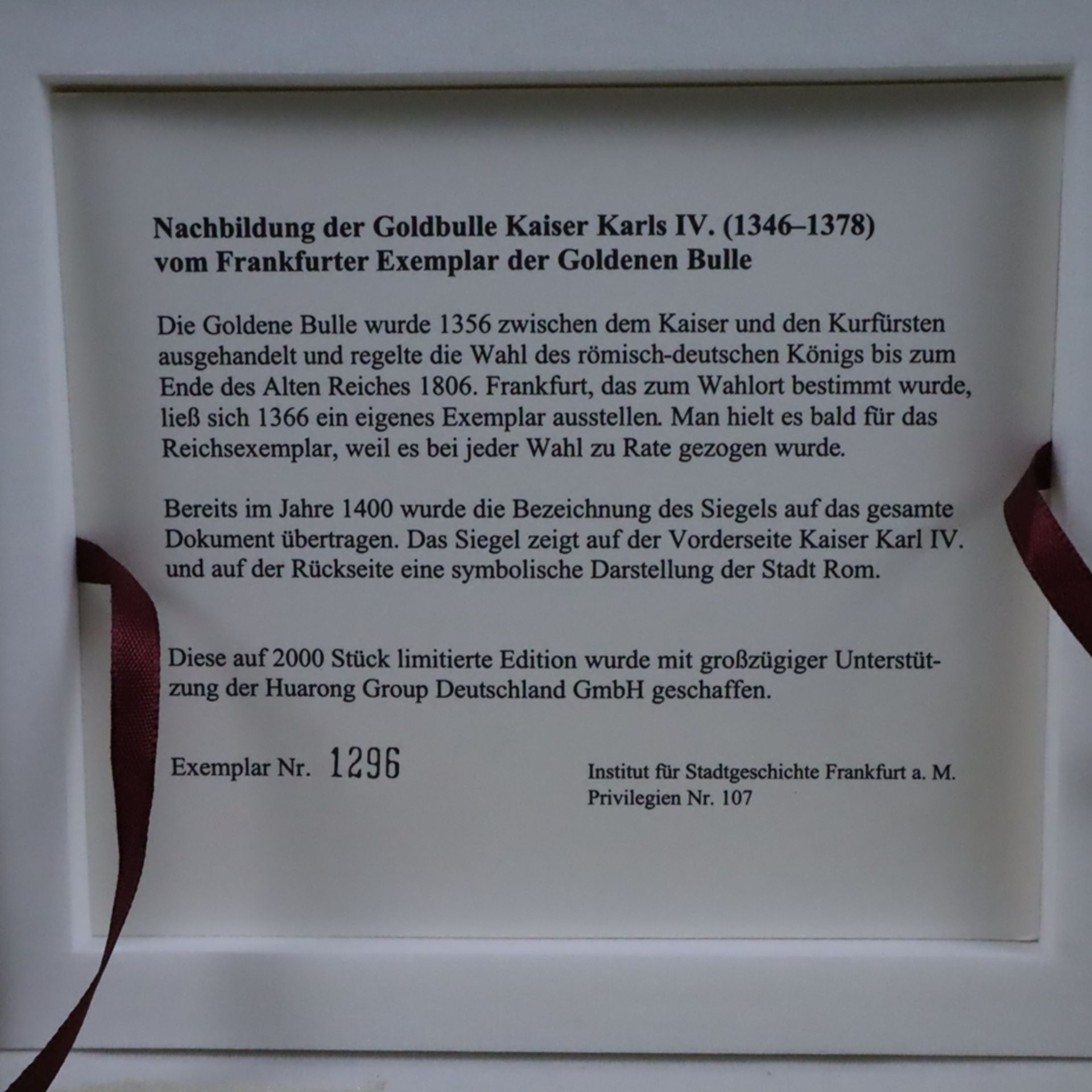 Replik der "Goldenen Bulle" Kaiser Karls IV. (1346-1378) - vergoldete Nachbildung des Frankfurter E - Bild 4 aus 4