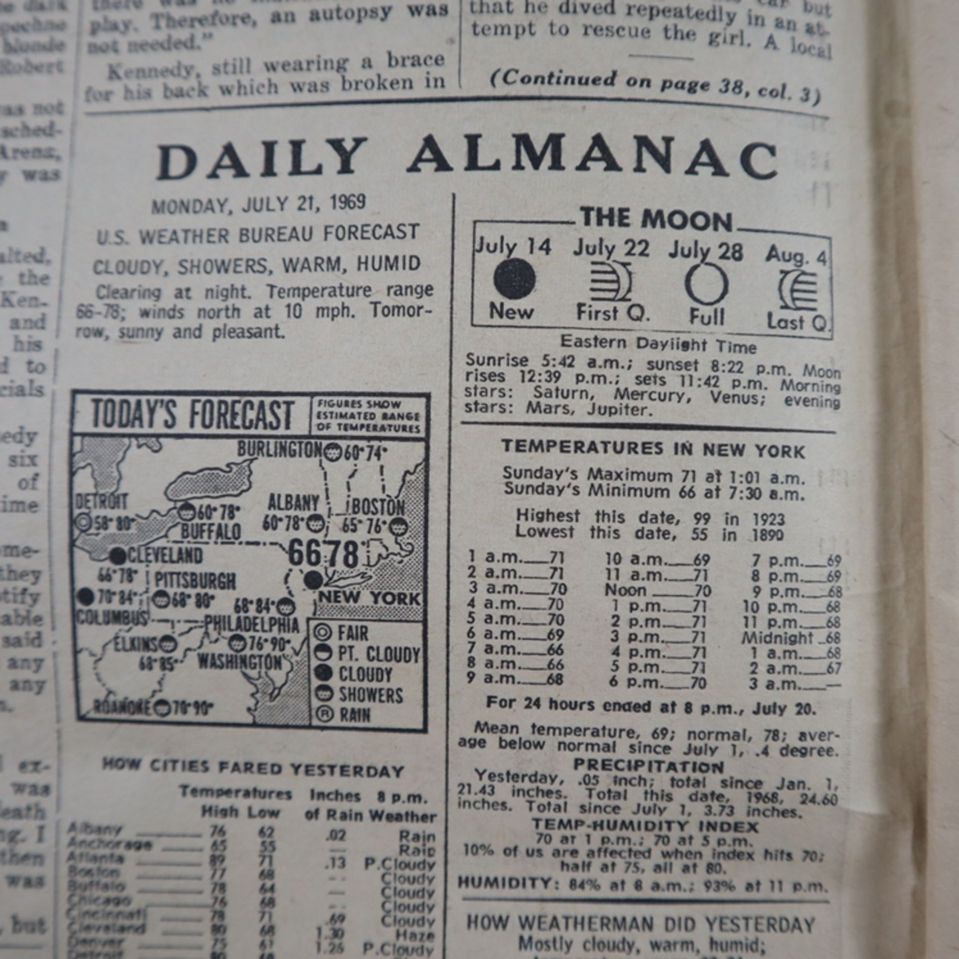 Original-Zeitung DAILY NEWS - N.Y. July 21, 1969 (21.Juli 1969), mit Bericht zur Apollo 11-Mondland - Bild 6 aus 16