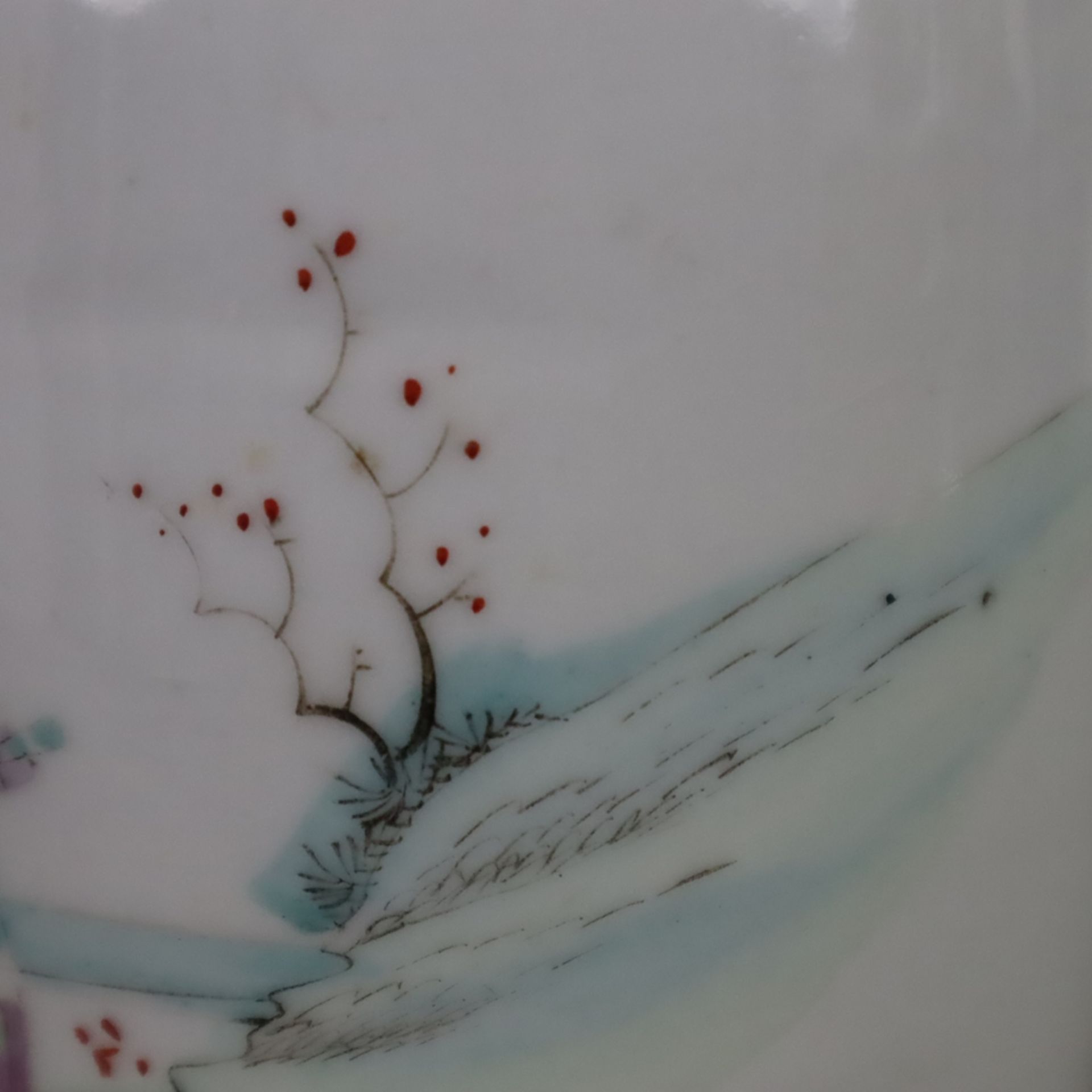 Balustervase - Porzellan, China, späte Qing-Dynastie, auf der leicht gebauchten Balusterwandung meh - Bild 10 aus 11