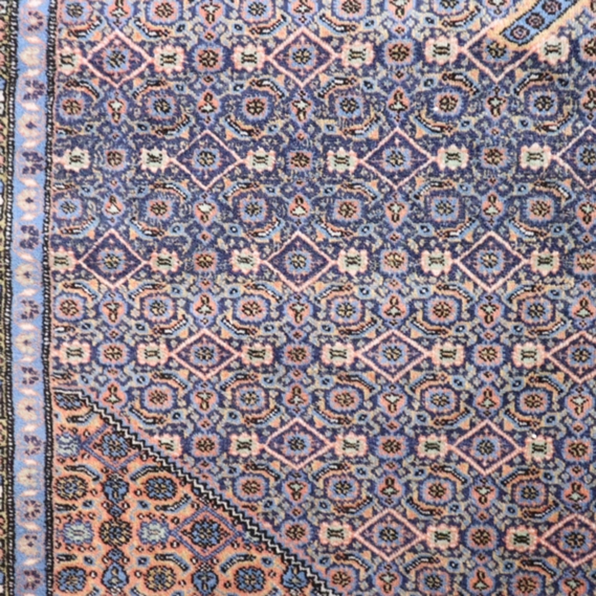 Orientteppich - Ardebil, Iran, um 1970, Wolle, handgeknüpft, ca.300.000 Knoten/qm, Senneh-Knoten, d - Bild 3 aus 7