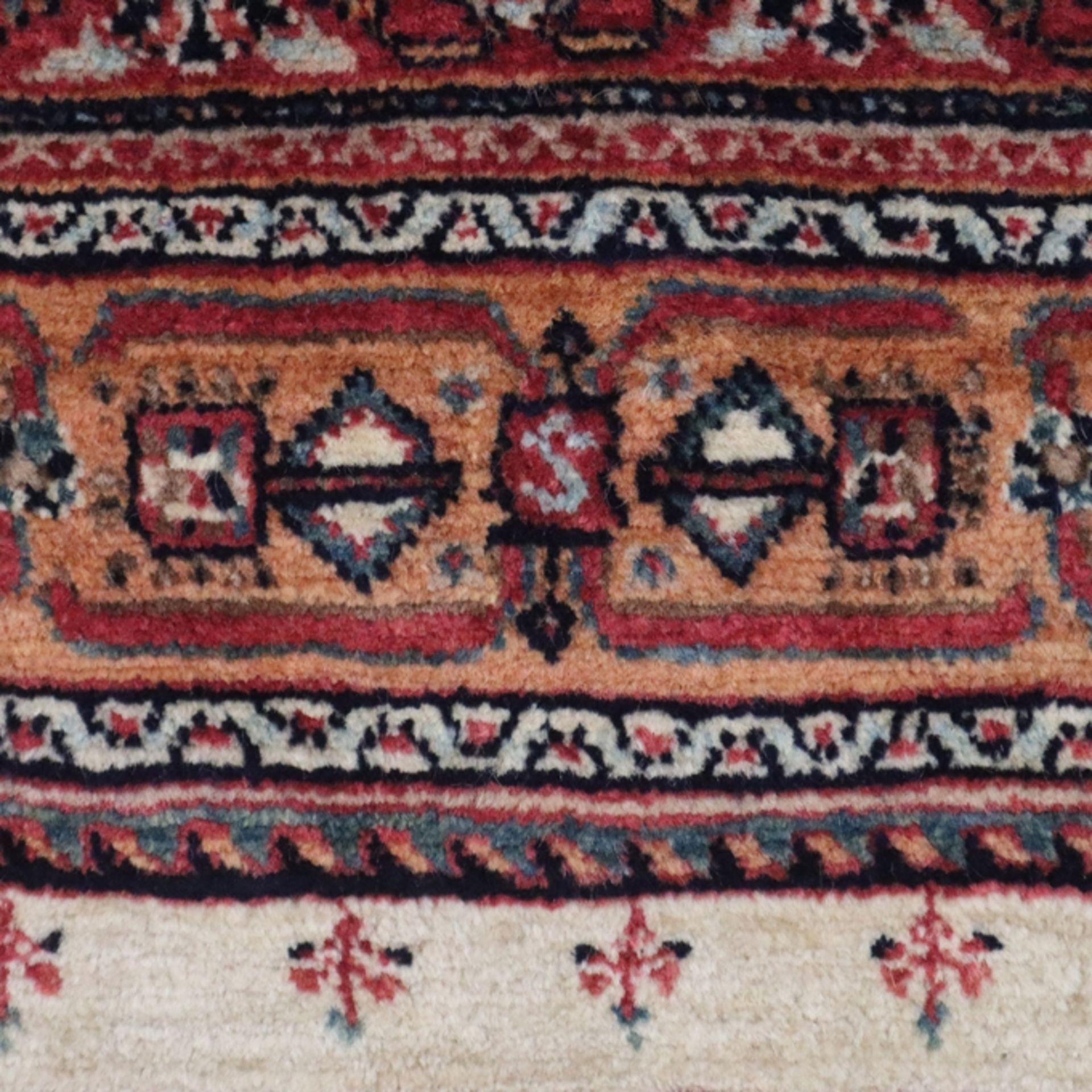 Orientteppich - Iran, Wolle, 12 Felder mit Tier- und Pflanzenmotiven, beigegrundig, florale Borte,  - Bild 8 aus 10