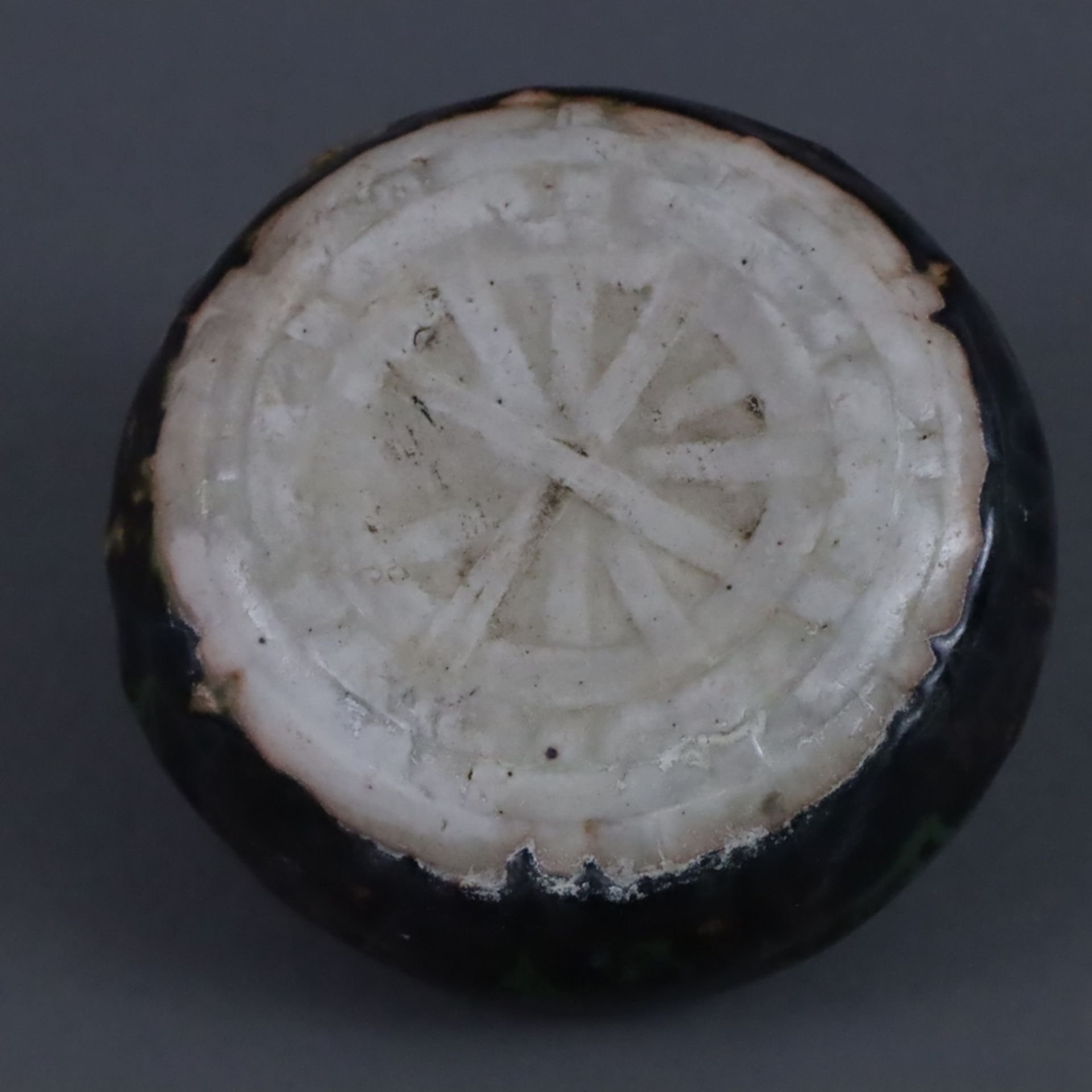 Schale in der Art der Sumidagawa-Keramiken - Schale in Korbform, am leicht eingeschlagenen Rand vol - Bild 6 aus 6